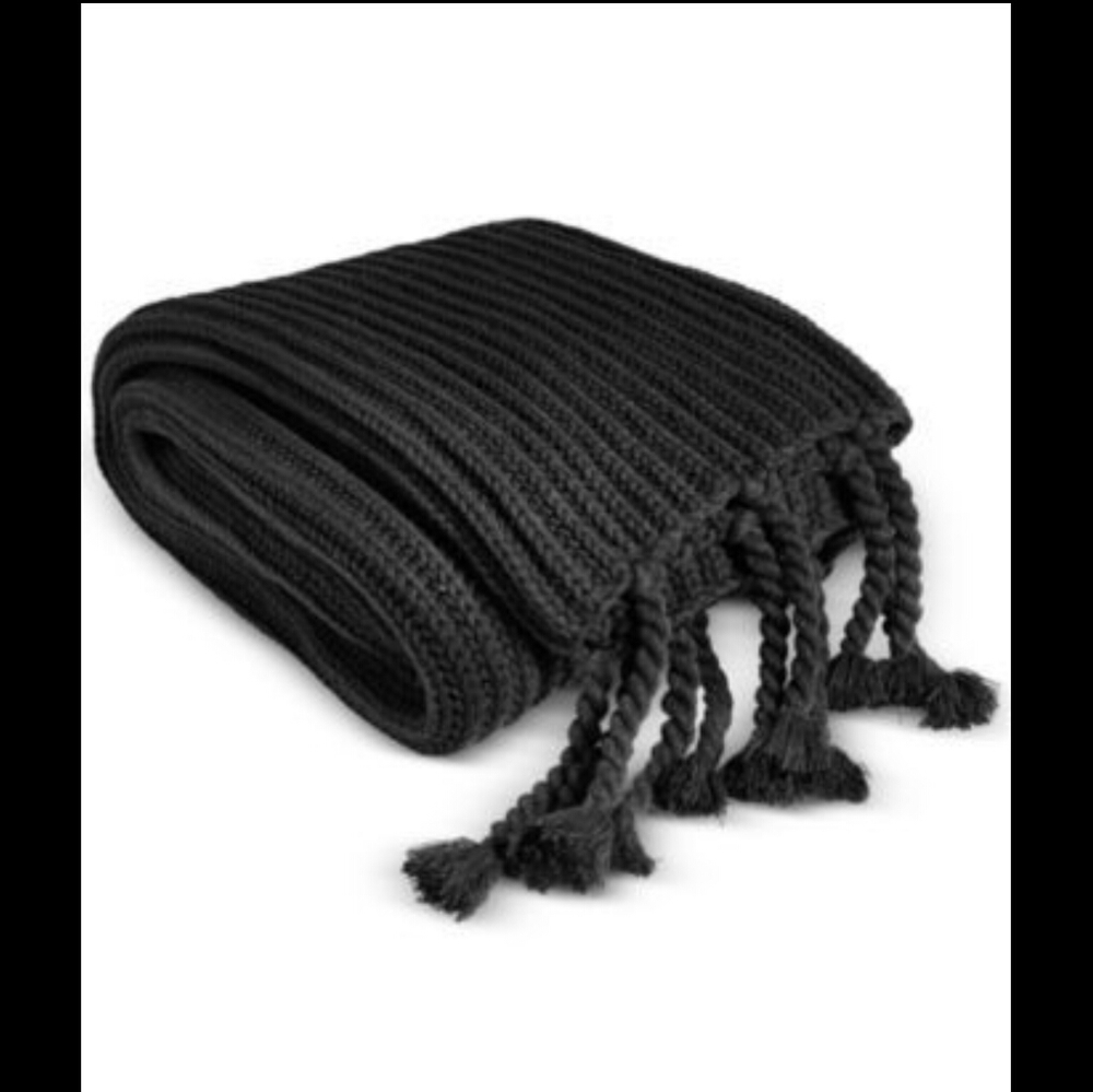 Charter Club Damask DesignsL Tassel Throw - Picture 2 of 2